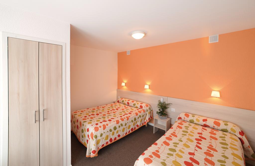 Hotel Saint Contard Lourdes Exterior photo